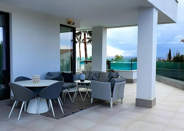 Luxury Santa Barbara Heights *