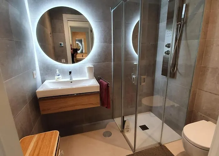 Luxury Santa Barbara Heights דירה